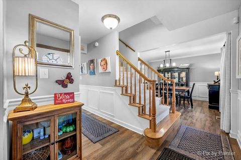 Tiny photo for 6N530 Crestwood Drive, St. Charles, IL 60175 (MLS # 12575864)