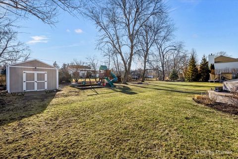 Tiny photo for 6N530 Crestwood Drive, St. Charles, IL 60175 (MLS # 12575864)