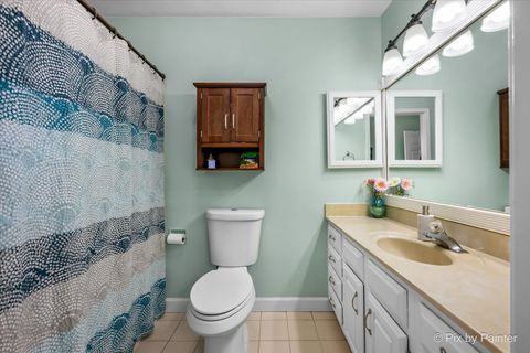 Tiny photo for 6N530 Crestwood Drive, St. Charles, IL 60175 (MLS # 12575864)