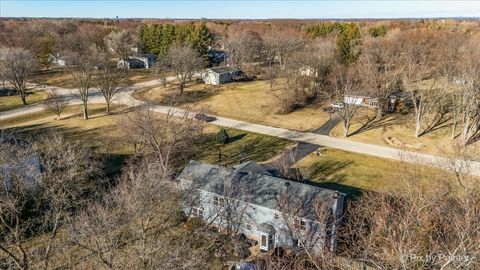 Tiny photo for 6N530 Crestwood Drive, St. Charles, IL 60175 (MLS # 12575864)