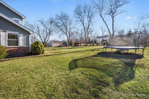 Tiny photo for 6N530 Crestwood Drive, St. Charles, IL 60175 (MLS # 12575864)