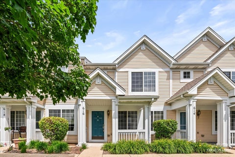 Photo of 616 Lincoln Station Drive, Oswego, IL 60543 (MLS # 12695041)