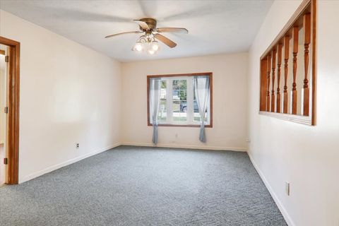 Tiny photo for 505 E Vorey Street, Heyworth, IL 61745 (MLS # 12497948)