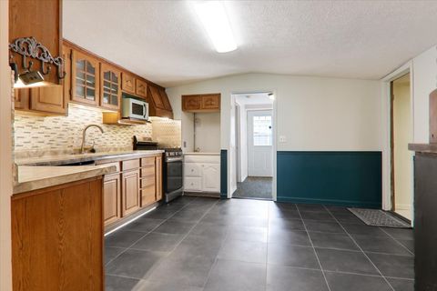Tiny photo for 505 E Vorey Street, Heyworth, IL 61745 (MLS # 12497948)