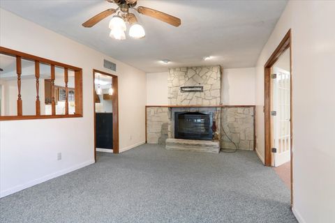 Tiny photo for 505 E Vorey Street, Heyworth, IL 61745 (MLS # 12497948)