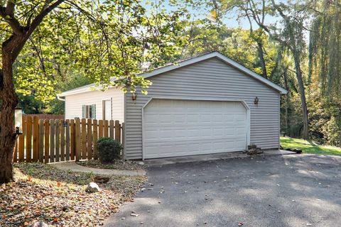 Tiny photo for 505 E Vorey Street, Heyworth, IL 61745 (MLS # 12497948)