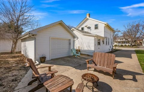 Tiny photo for 418 Houston Street, Batavia, IL 60510 (MLS # 12598080)