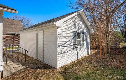 Tiny photo for 418 Houston Street, Batavia, IL 60510 (MLS # 12598080)