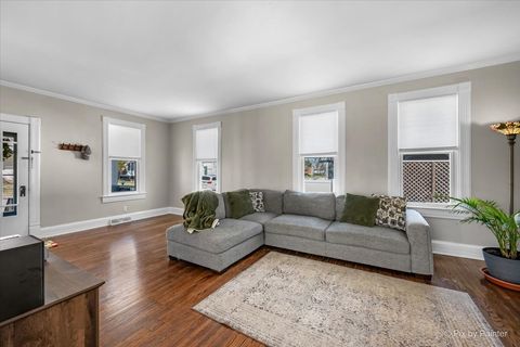 Tiny photo for 418 Houston Street, Batavia, IL 60510 (MLS # 12598080)