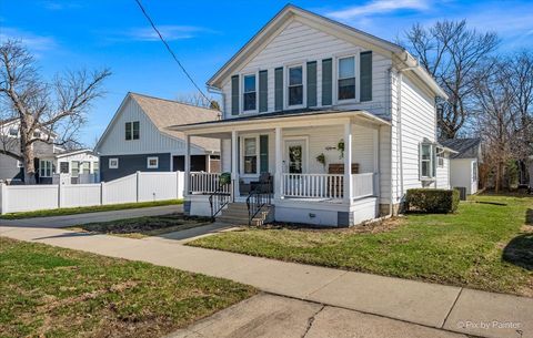 Tiny photo for 418 Houston Street, Batavia, IL 60510 (MLS # 12598080)