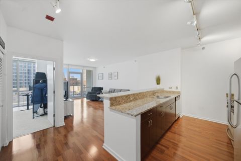 Tiny photo for 123 S Green Street #702B, Chicago, IL 60607 (MLS # 12623870)
