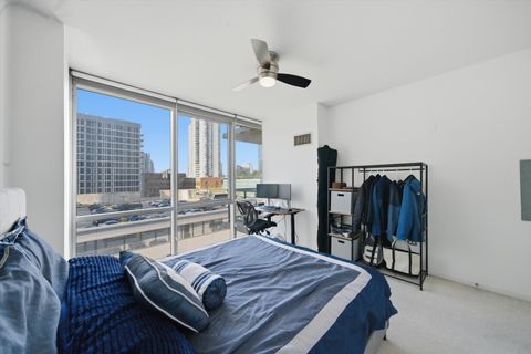Tiny photo for 123 S Green Street #702B, Chicago, IL 60607 (MLS # 12623870)