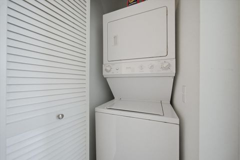 Tiny photo for 123 S Green Street #702B, Chicago, IL 60607 (MLS # 12623870)