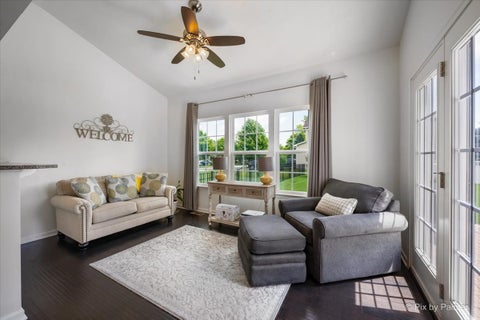 Tiny photo for 24515 Sand Creek Court, Plainfield, IL 60586 (MLS # 12666619)