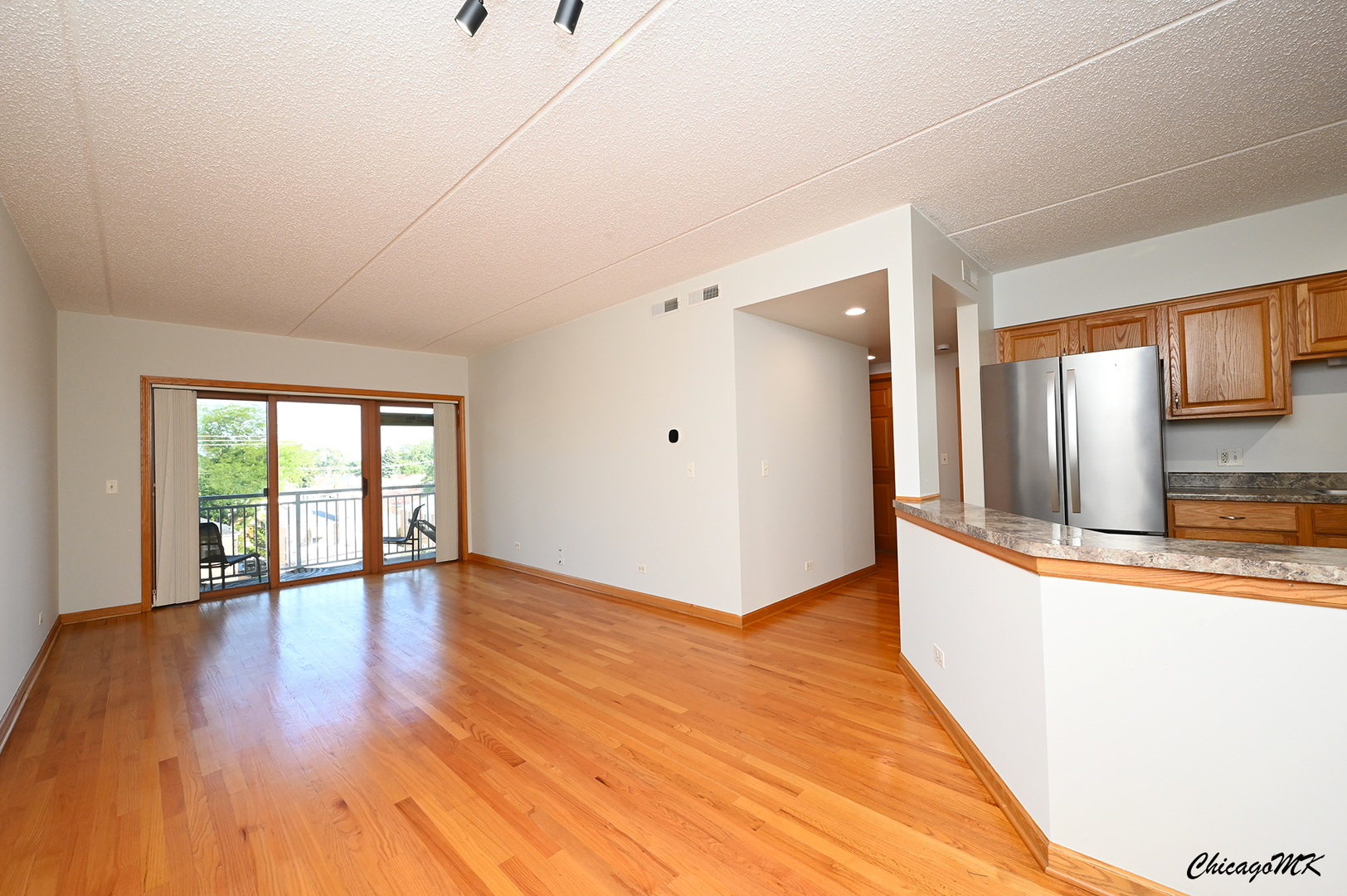 2919 N Harlem Avenue 411