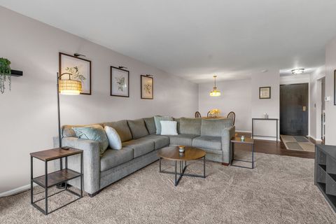 Tiny photo for 950 E Wilmette Road #330, Palatine, IL 60074 (MLS # 12587126)