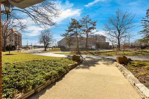 Tiny photo for 950 E Wilmette Road #330, Palatine, IL 60074 (MLS # 12587126)