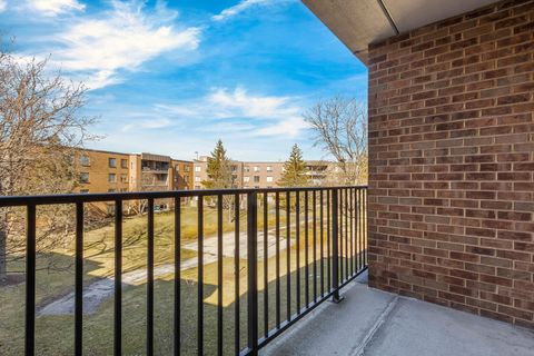 Tiny photo for 950 E Wilmette Road #330, Palatine, IL 60074 (MLS # 12587126)