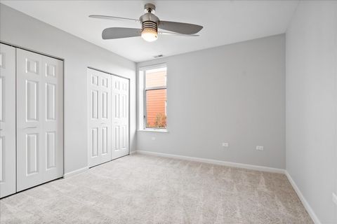 Tiny photo for 1720 Oak Avenue #502, Evanston, IL 60201 (MLS # 12491290)