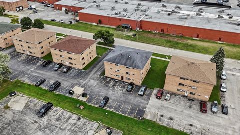 Tiny photo for 7306 W 86th Street #3B, Bridgeview, IL 60455 (MLS # 12467924)