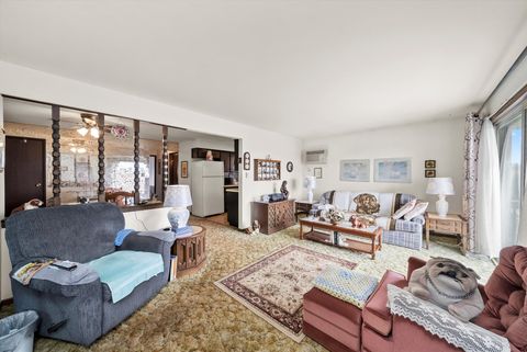 Tiny photo for 7306 W 86th Street #3B, Bridgeview, IL 60455 (MLS # 12467924)