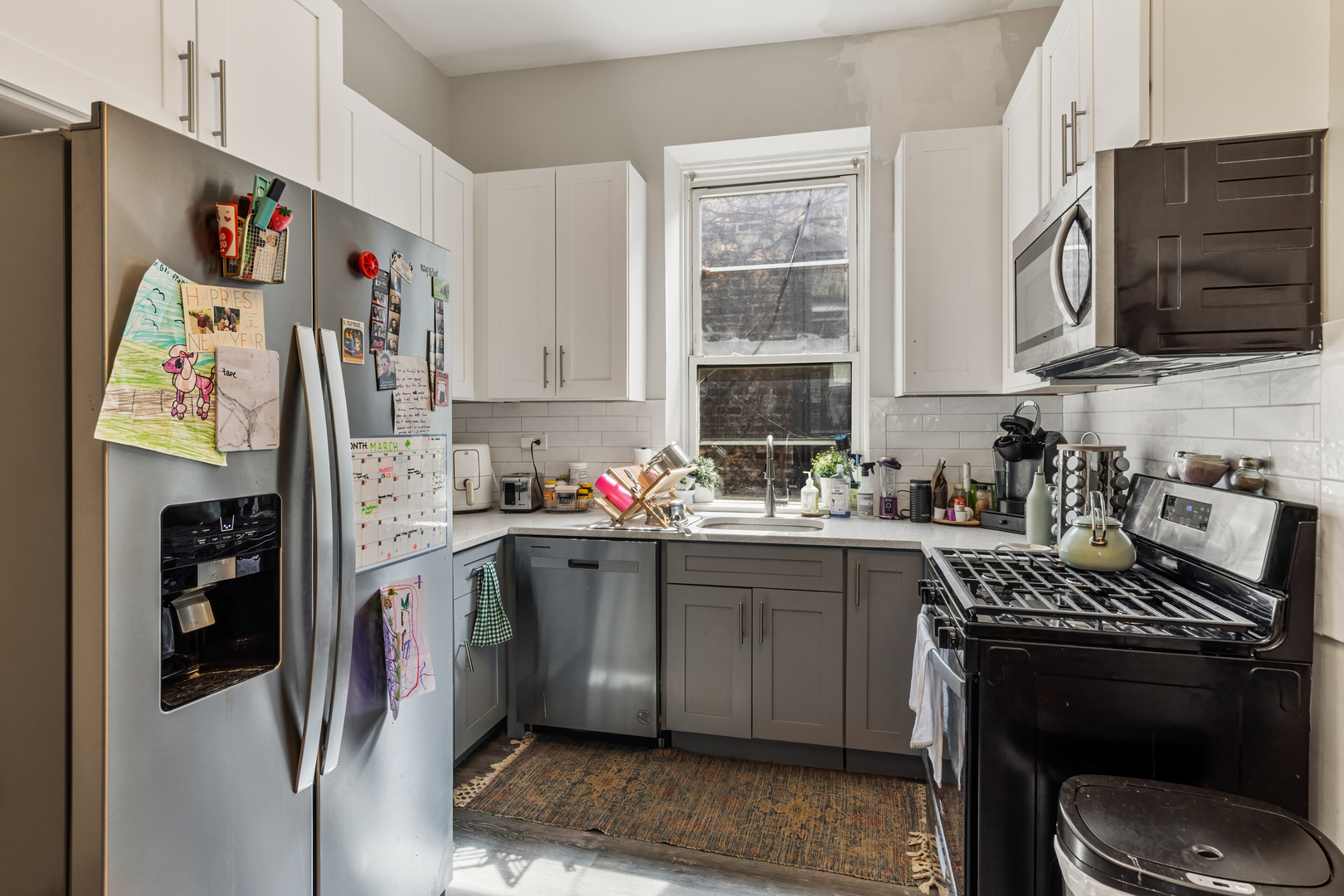 1345 N Maplewood Avenue 3