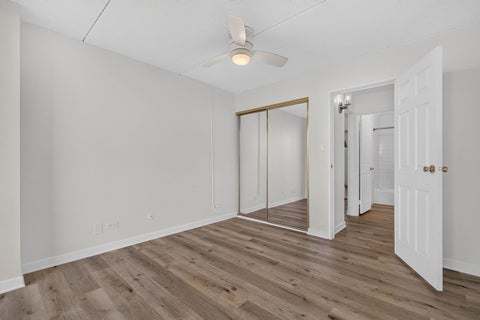 Tiny photo for 2015 S Finley Road S #608, Lombard, IL 60148 (MLS # 12786150)