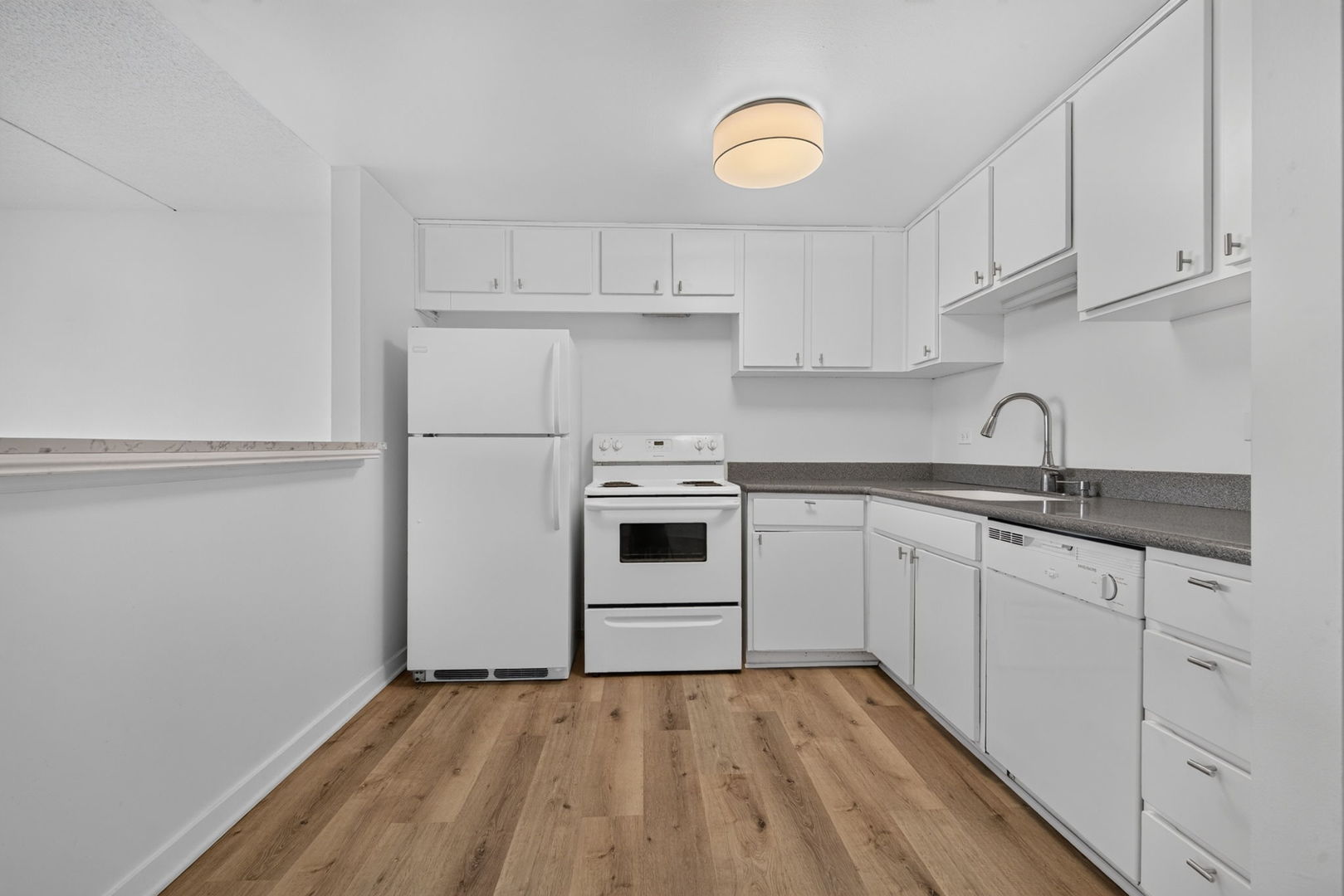 2015 S Finley Road S 608