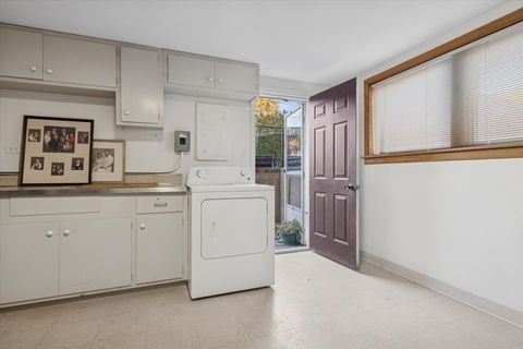 Tiny photo for 1603 Ashton Court, Wheaton, IL 60187 (MLS # 12565477)