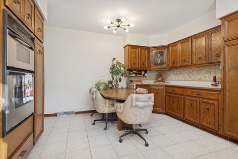 Tiny photo for 1603 Ashton Court, Wheaton, IL 60187 (MLS # 12565477)