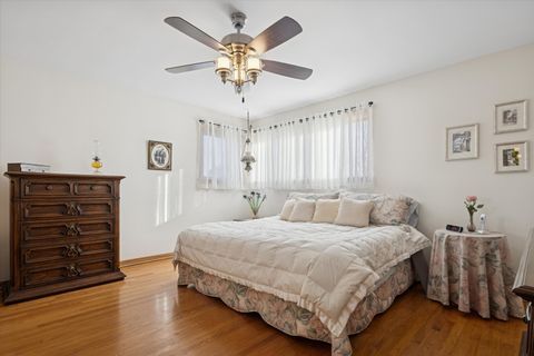 Tiny photo for 1603 Ashton Court, Wheaton, IL 60187 (MLS # 12565477)