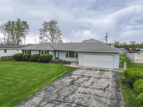 Photo of 8050 N 2000e Road, Manteno, IL 60950 (MLS # 12622913)
