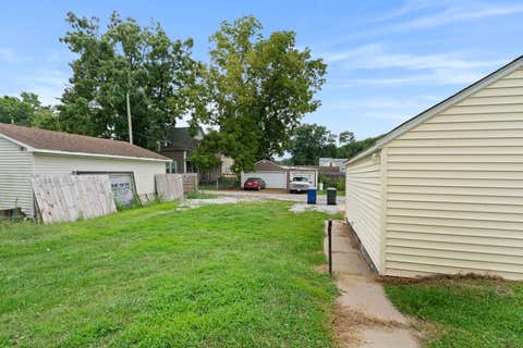Tiny photo for 424 S Concord Street, Davenport, IA 52802 (MLS # 12733471)