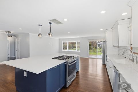 Tiny photo for 254 S CEDAR Avenue, Wood Dale, IL 60191 (MLS # 12598004)