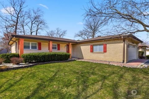 Tiny photo for 254 S CEDAR Avenue, Wood Dale, IL 60191 (MLS # 12598004)