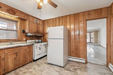 Tiny photo for 305 N Craig Place, Lombard, IL 60148 (MLS # 12514027)