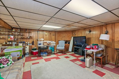 Tiny photo for 305 N Craig Place, Lombard, IL 60148 (MLS # 12514027)
