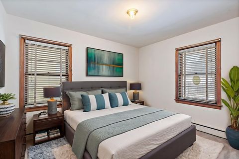 Tiny photo for 305 N Craig Place, Lombard, IL 60148 (MLS # 12514027)