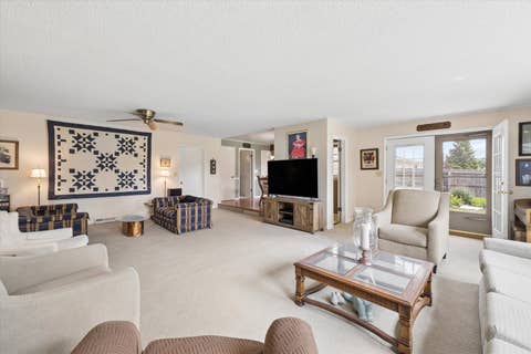 Tiny photo for 1025 8th Avenue N, Clinton, IA 52732 (MLS # 12675641)