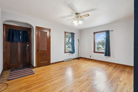 Tiny photo for 2627 COLLEGE Avenue, Davenport, IA 52803 (MLS # 12603508)