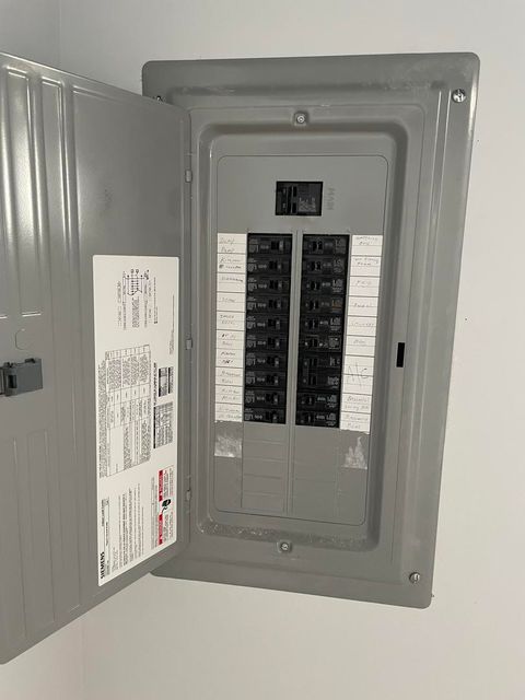 Tiny photo for 18452 Oakwood Avenue, Lansing, IL 60438 (MLS # 12494735)