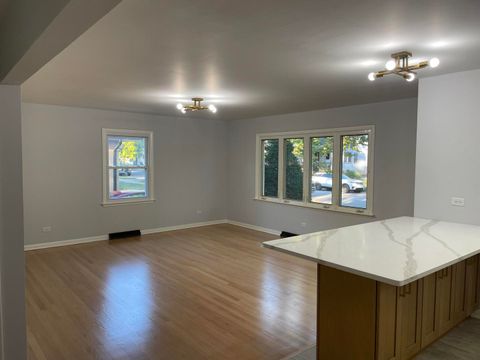 Tiny photo for 18452 Oakwood Avenue, Lansing, IL 60438 (MLS # 12494735)