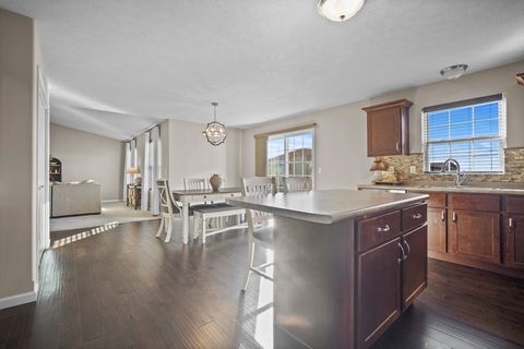 Tiny photo for 2311 Wirsing Way, Bloomington, IL 61704 (MLS # 12516298)