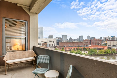 Tiny photo for 900 N Kingsbury Street #726, Chicago, IL 60610 (MLS # 12771561)