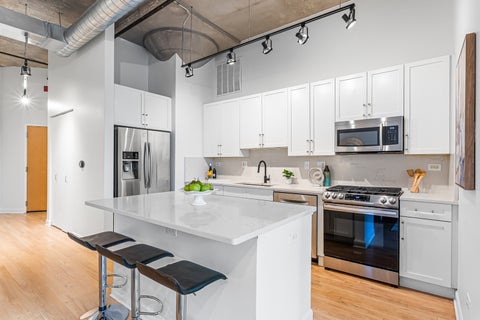 Tiny photo for 900 N Kingsbury Street #726, Chicago, IL 60610 (MLS # 12771561)