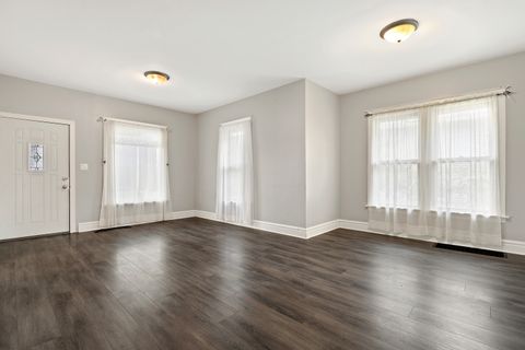 Tiny photo for 409 Linden Avenue, Joliet, IL 60433 (MLS # 12711515)
