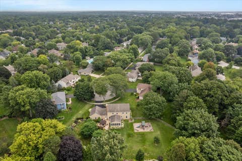 Tiny photo for 1483 Allen Lane, St. Charles, IL 60174 (MLS # 12717637)