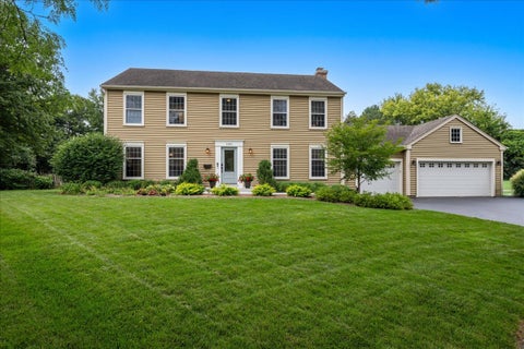 Tiny photo for 1483 Allen Lane, St. Charles, IL 60174 (MLS # 12717637)