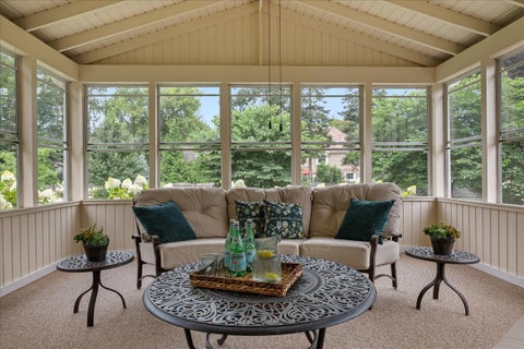 Tiny photo for 1483 Allen Lane, St. Charles, IL 60174 (MLS # 12717637)