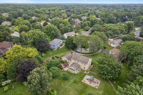 Tiny photo for 1483 Allen Lane, St. Charles, IL 60174 (MLS # 12717637)